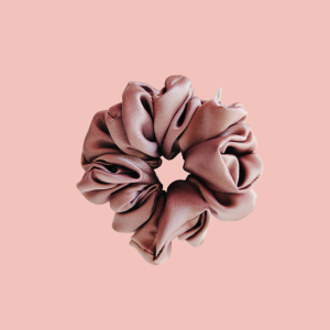 gumka jedwabna scrunchie frotka różowe złoto — kopia.png
