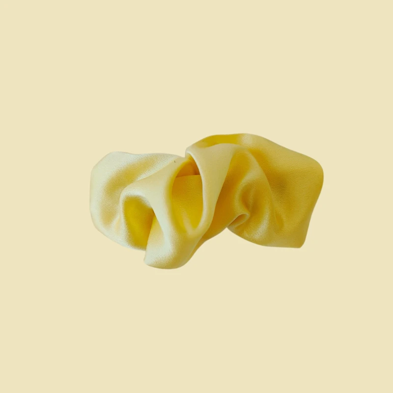 klamra jedwabna scrunchie promień słońca.png