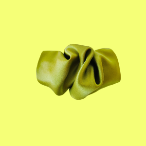 klamra jedwabna scrunchie soczyste jabłko.png