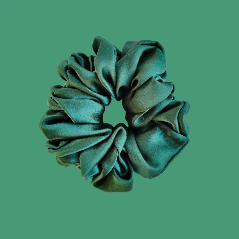 GUMKA jedwabna frotka scrunchie butelkowa zieleń.png